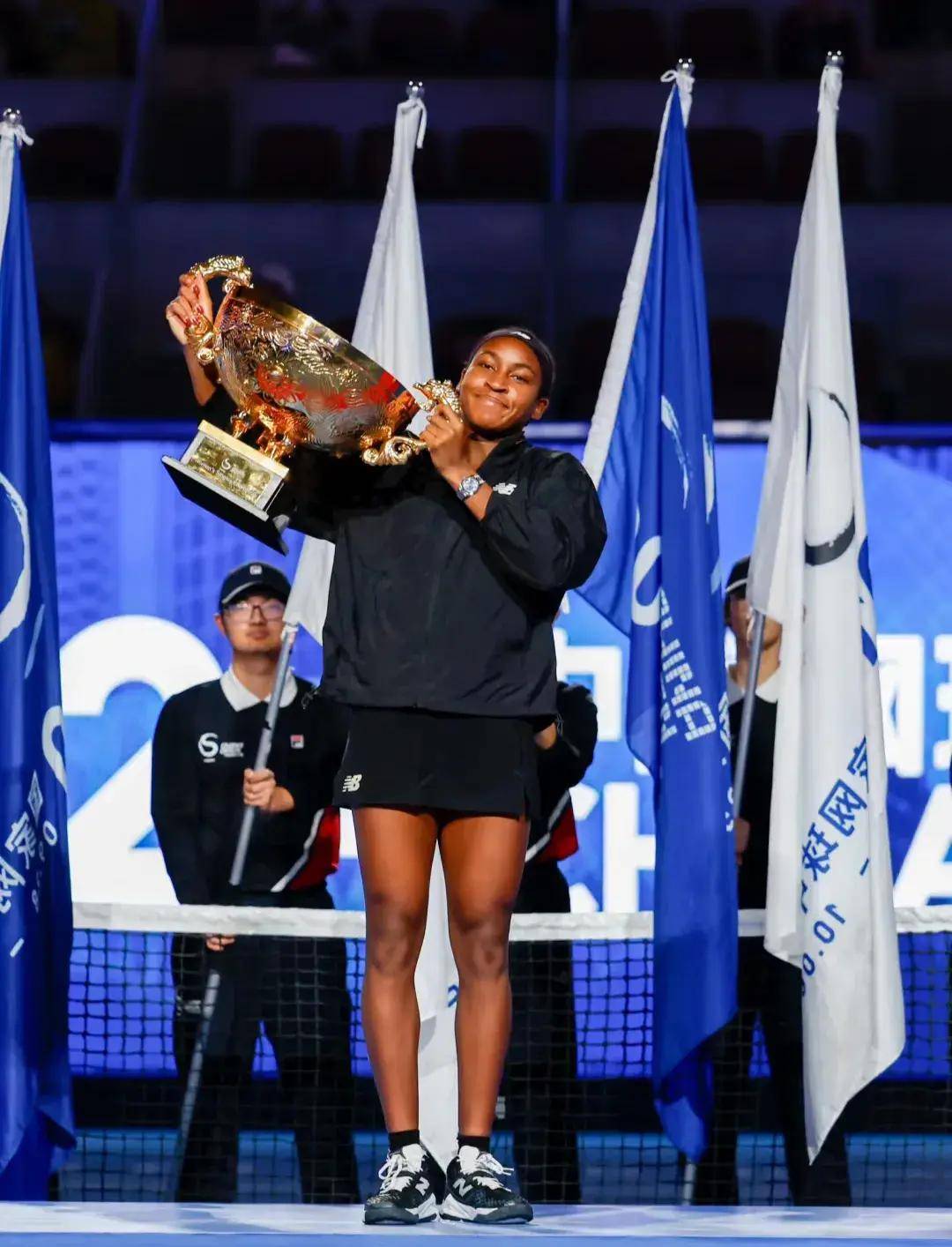 政治负担 政治负担